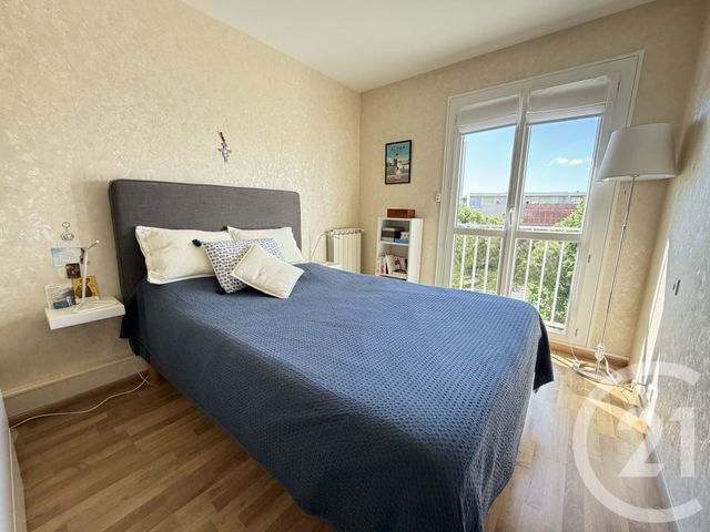 Appartement F3 à vendre - 3 pièces - 60.84 m2 - ROYAN - 17 - POITOU-CHARENTES - Century 21 Grand Large