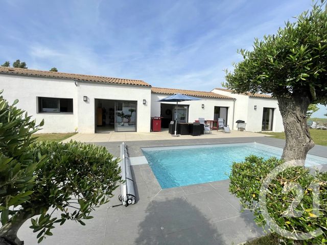 maison à vendre - 5 pièces - 146.56 m2 - BREUILLET - 17 - POITOU-CHARENTES - Century 21 Grand Large