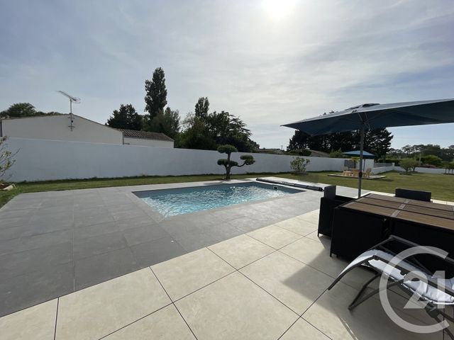 maison à vendre - 5 pièces - 146.56 m2 - BREUILLET - 17 - POITOU-CHARENTES - Century 21 Grand Large