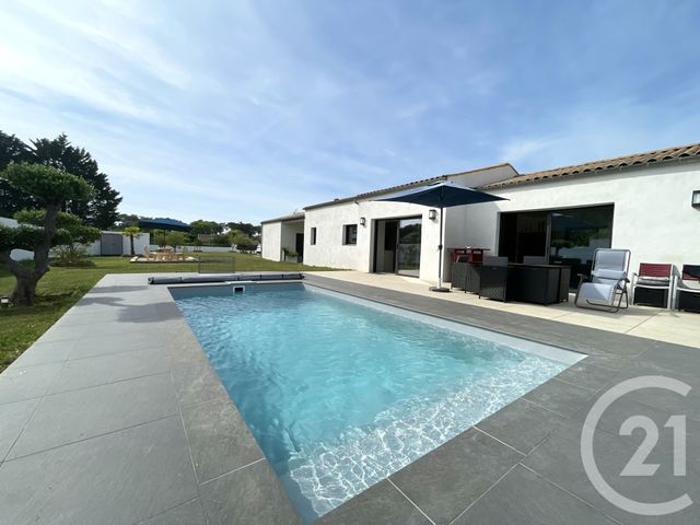maison à vendre - 5 pièces - 146.56 m2 - BREUILLET - 17 - POITOU-CHARENTES - Century 21 Grand Large