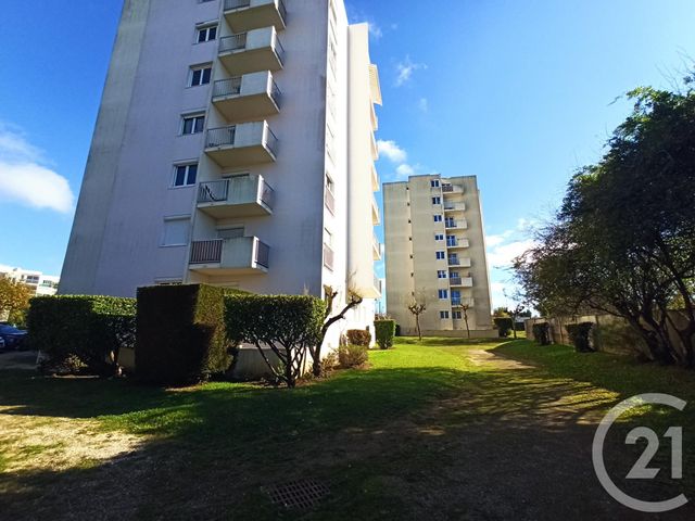 Appartement F2 à louer - 2 pièces - 47.41 m2 - ROYAN - 17 - POITOU-CHARENTES - Century 21 Grand Large