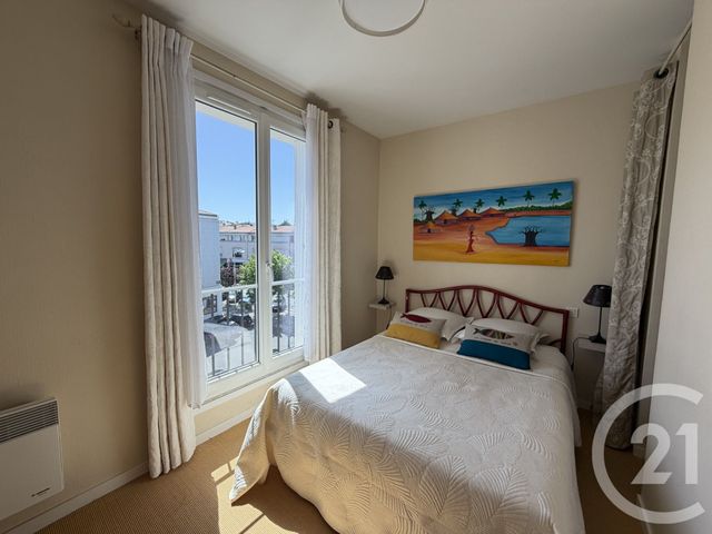 Appartement F3 à vendre - 3 pièces - 62.95 m2 - ROYAN - 17 - POITOU-CHARENTES - Century 21 Grand Large
