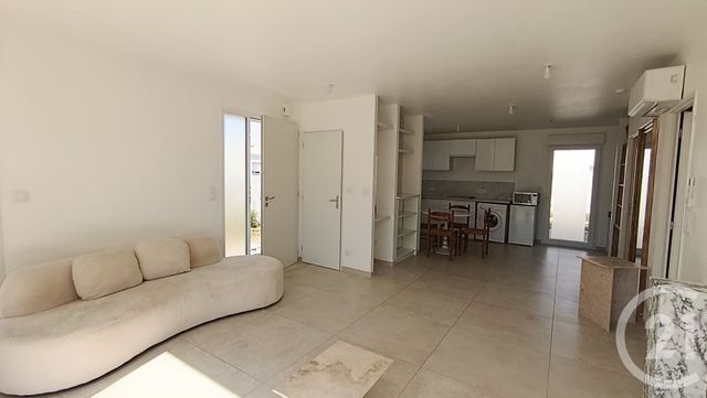 maison à louer - 3 pièces - 65.1 m2 - SEMUSSAC - 17 - POITOU-CHARENTES - Century 21 Grand Large