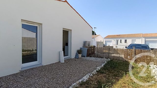 maison à louer - 3 pièces - 65.1 m2 - SEMUSSAC - 17 - POITOU-CHARENTES - Century 21 Grand Large