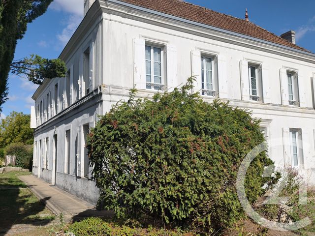Maison à vendre ST ROMAIN DE BENET