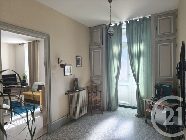 maison à vendre - 10 pièces - 324.7 m2 - ST ROMAIN DE BENET - 17 - POITOU-CHARENTES - Century 21 Grand Large