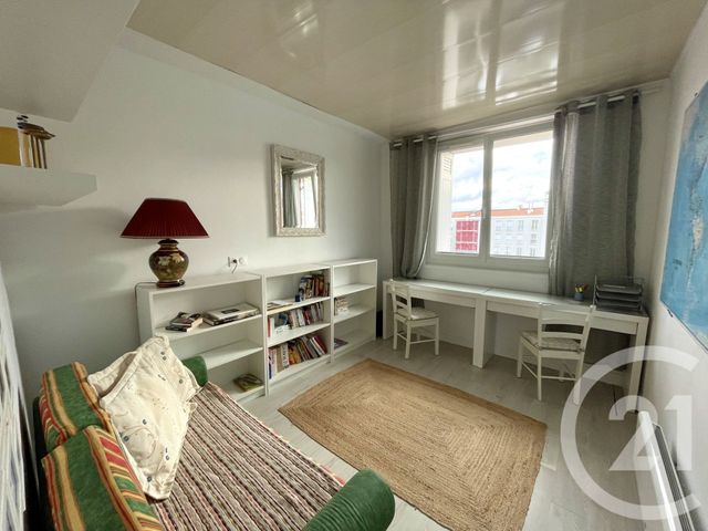 Appartement T3 à vendre - 3 pièces - 52.19 m2 - ROYAN - 17 - POITOU-CHARENTES - Century 21 Grand Large