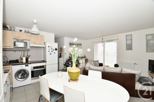Appartement F3 à louer - 3 pièces - 62.22 m2 - ROYAN - 17 - POITOU-CHARENTES - Century 21 Grand Large