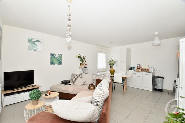 Appartement F3 à louer - 3 pièces - 62.22 m2 - ROYAN - 17 - POITOU-CHARENTES - Century 21 Grand Large