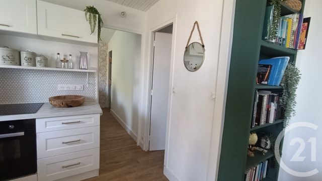 Appartement F2 à louer - 2 pièces - 29.6 m2 - VAUX SUR MER - 17 - POITOU-CHARENTES - Century 21 Grand Large