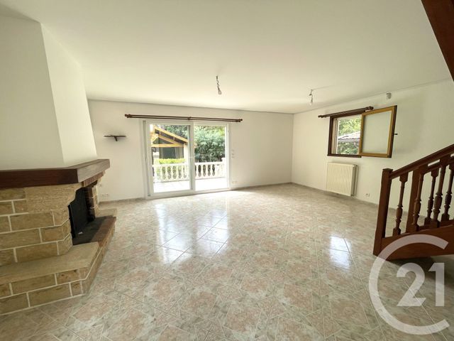 Appartement T5 à vendre - 5 pièces - 106.31 m2 - ST GEORGES DE DIDONNE - 17 - POITOU-CHARENTES - Century 21 Grand Large
