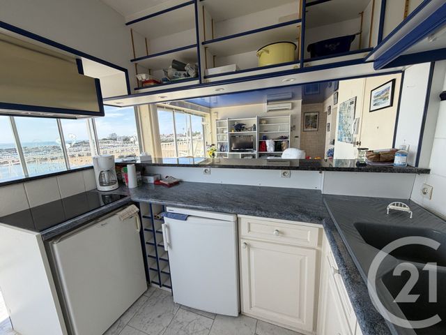 Appartement F4 à vendre - 4 pièces - 79.46 m2 - ROYAN - 17 - POITOU-CHARENTES - Century 21 Grand Large
