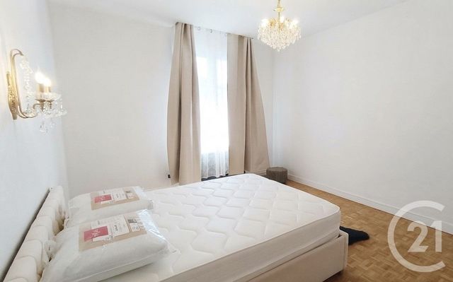 Appartement F3 à louer - 3 pièces - 78.13 m2 - ROYAN - 17 - POITOU-CHARENTES - Century 21 Grand Large