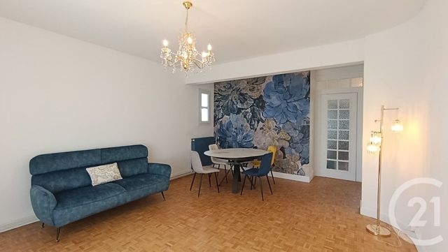 Appartement F3 à louer - 3 pièces - 78.13 m2 - ROYAN - 17 - POITOU-CHARENTES - Century 21 Grand Large