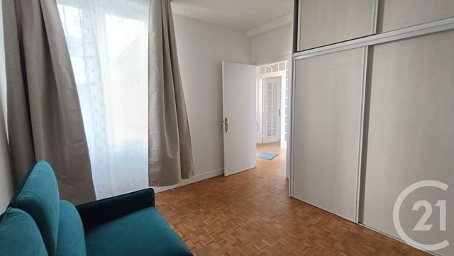 Appartement F3 à louer - 3 pièces - 78.13 m2 - ROYAN - 17 - POITOU-CHARENTES - Century 21 Grand Large