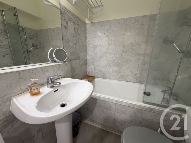 Appartement F1 à vendre - 1 pièce - 29.03 m2 - ROYAN - 17 - POITOU-CHARENTES - Century 21 Grand Large