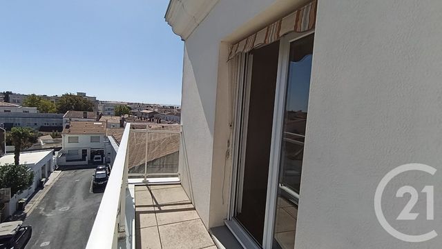 Appartement à louer - 2 pièces - 54.53 m2 - ROYAN - 17 - POITOU-CHARENTES - Century 21 Grand Large