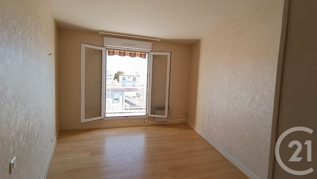 Appartement à louer - 2 pièces - 54.53 m2 - ROYAN - 17 - POITOU-CHARENTES - Century 21 Grand Large