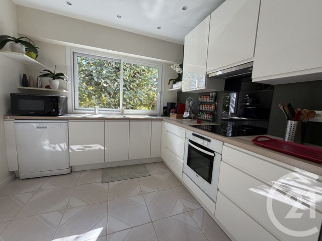 Appartement F3 à vendre - 3 pièces - 95.27 m2 - ROYAN - 17 - POITOU-CHARENTES - Century 21 Grand Large