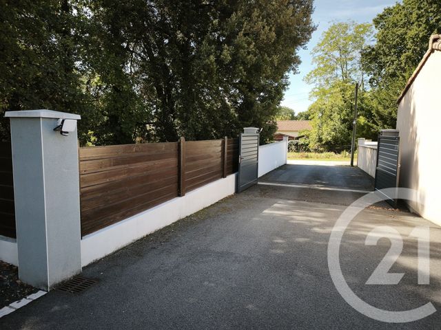 maison à vendre - 7 pièces - 188.23 m2 - MESCHERS SUR GIRONDE - 17 - POITOU-CHARENTES - Century 21 Grand Large