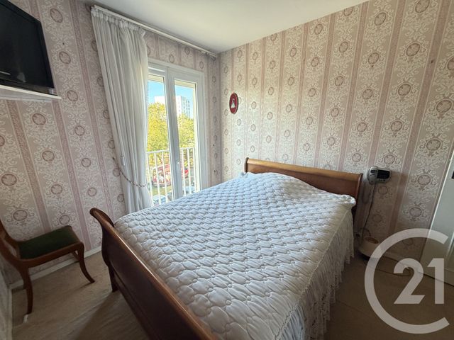 Appartement F3 à vendre - 3 pièces - 61.52 m2 - ROYAN - 17 - POITOU-CHARENTES - Century 21 Grand Large