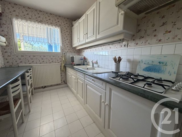 Appartement F3 à vendre - 3 pièces - 61.52 m2 - ROYAN - 17 - POITOU-CHARENTES - Century 21 Grand Large