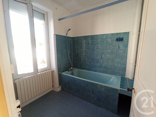 maison à louer - 3 pièces - 72.71 m2 - SAUJON - 17 - POITOU-CHARENTES - Century 21 Grand Large